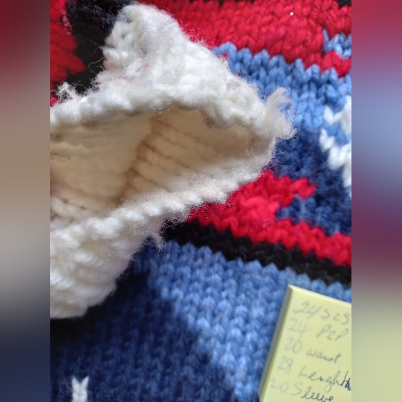 Handmade Acrylic Blend Sweater - Picture 3 of 4